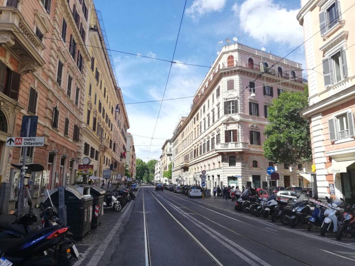 Ottaviano 9 Little Suite Roma Dış mekan fotoğraf